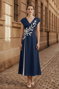 Cap Sleeve V-Neck Applique Midi Dress